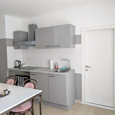 Apartment Apartment
