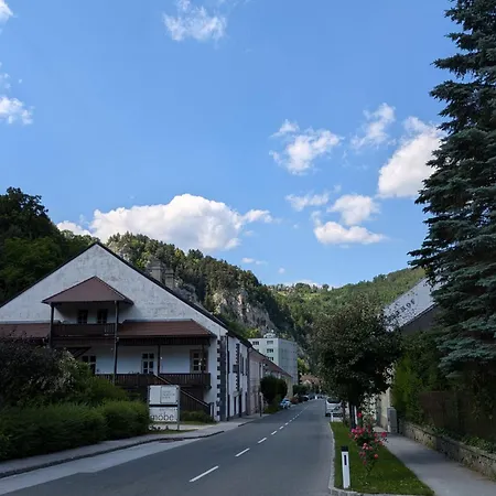 Apartment Lejlighed *