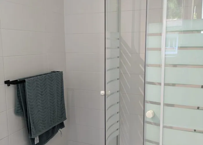 Apartment Apartment *